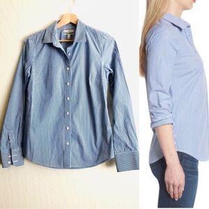 J. Crew Stretch Perfect Shirt in Classic Stripe
size XS blue and white